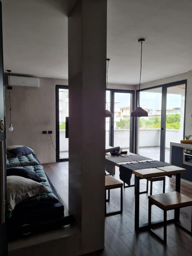 Attico Vista Mare Golem (Tirana) Exterior photo